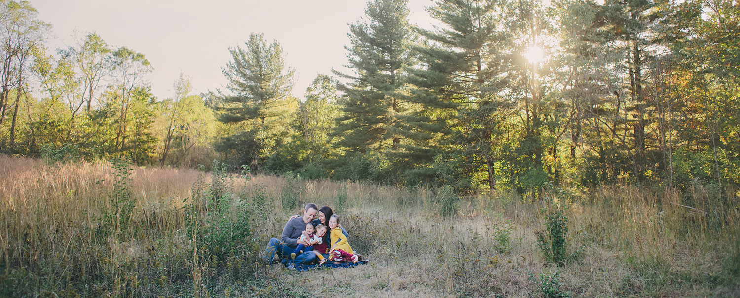 westerville ohio family photographer - family lifestyle portrait at sunset in nature